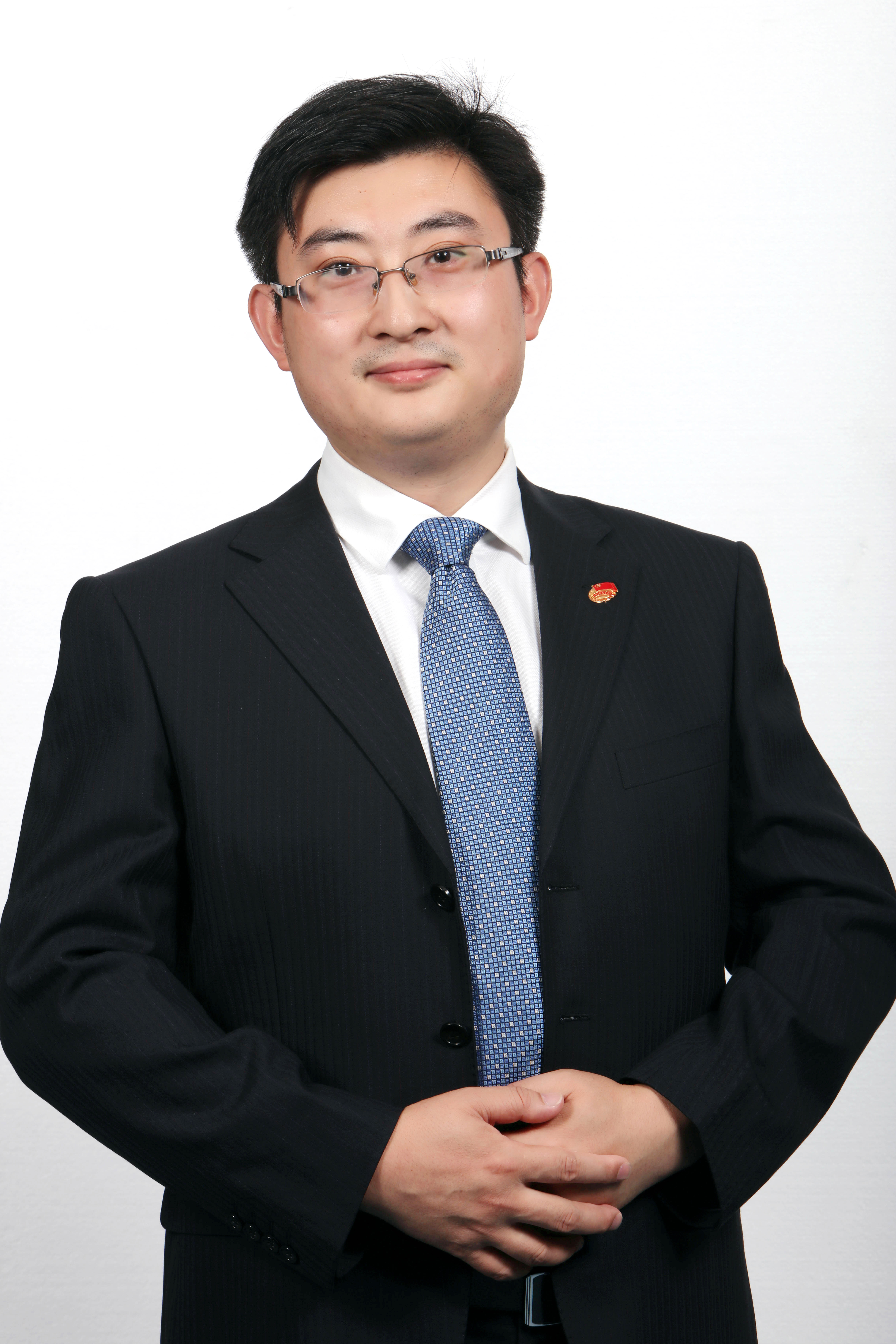 1-万伟伟.jpg